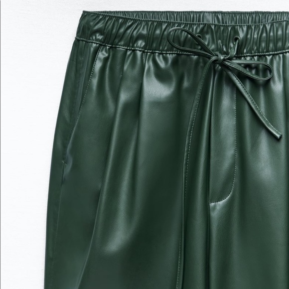 Faux leather forest green pant - Picture 4 of 6
